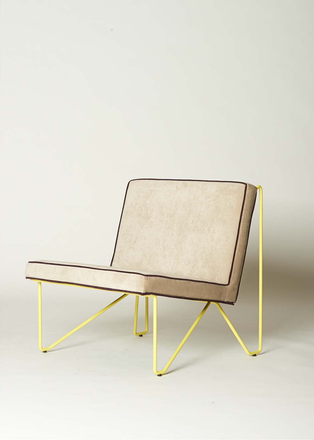 MR GOULD (Upholstered)